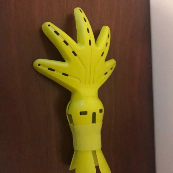 Devacurl Devafuser hair defuser attachment - Picture 2 of 3